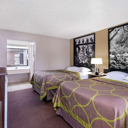 Motel Super 8 By Wyndham Locust Grove Extérieur photo
