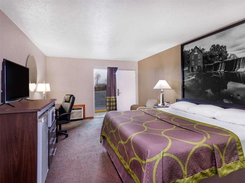 Motel Super 8 By Wyndham Locust Grove Extérieur photo