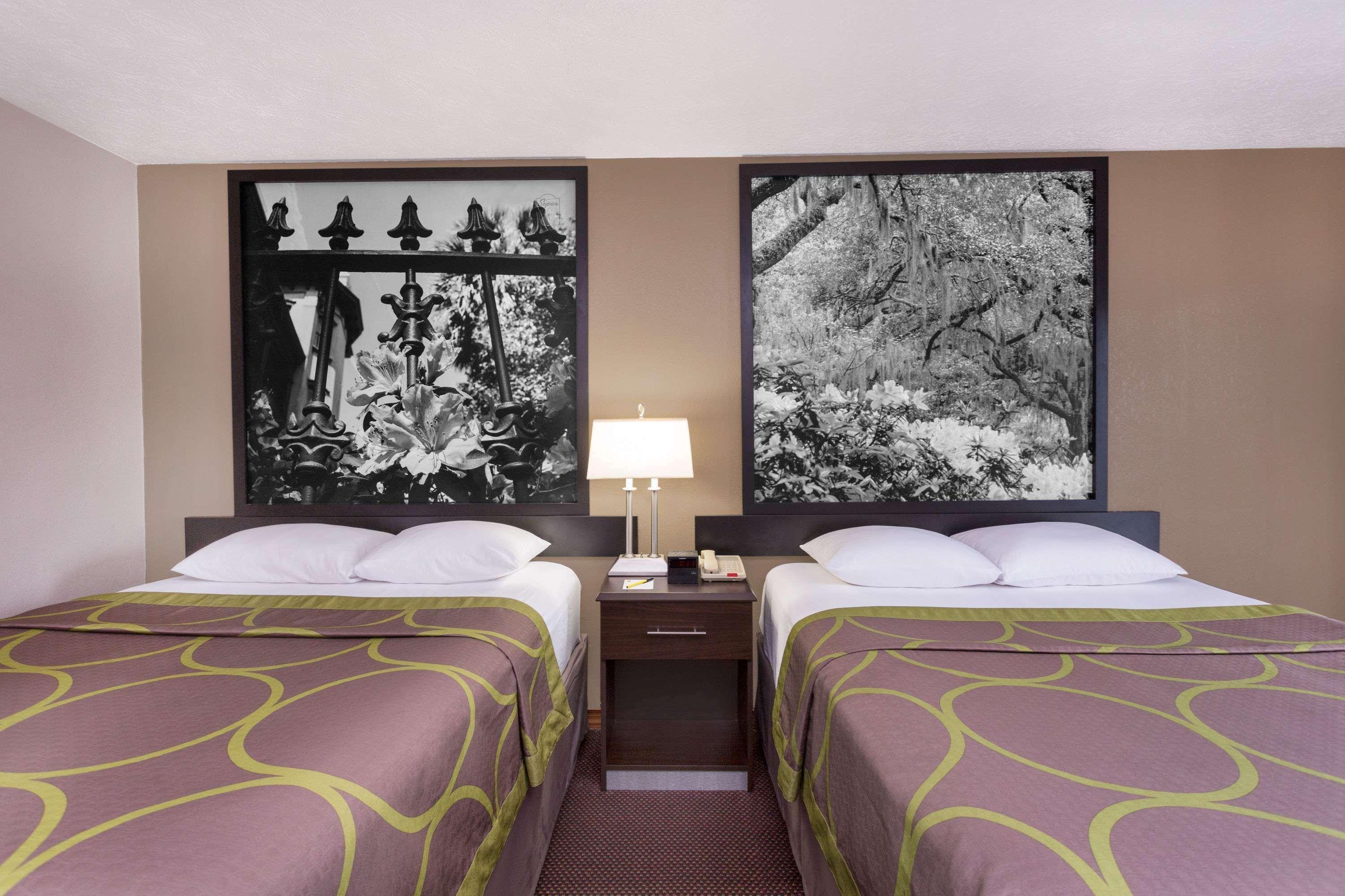 Motel Super 8 By Wyndham Locust Grove Extérieur photo