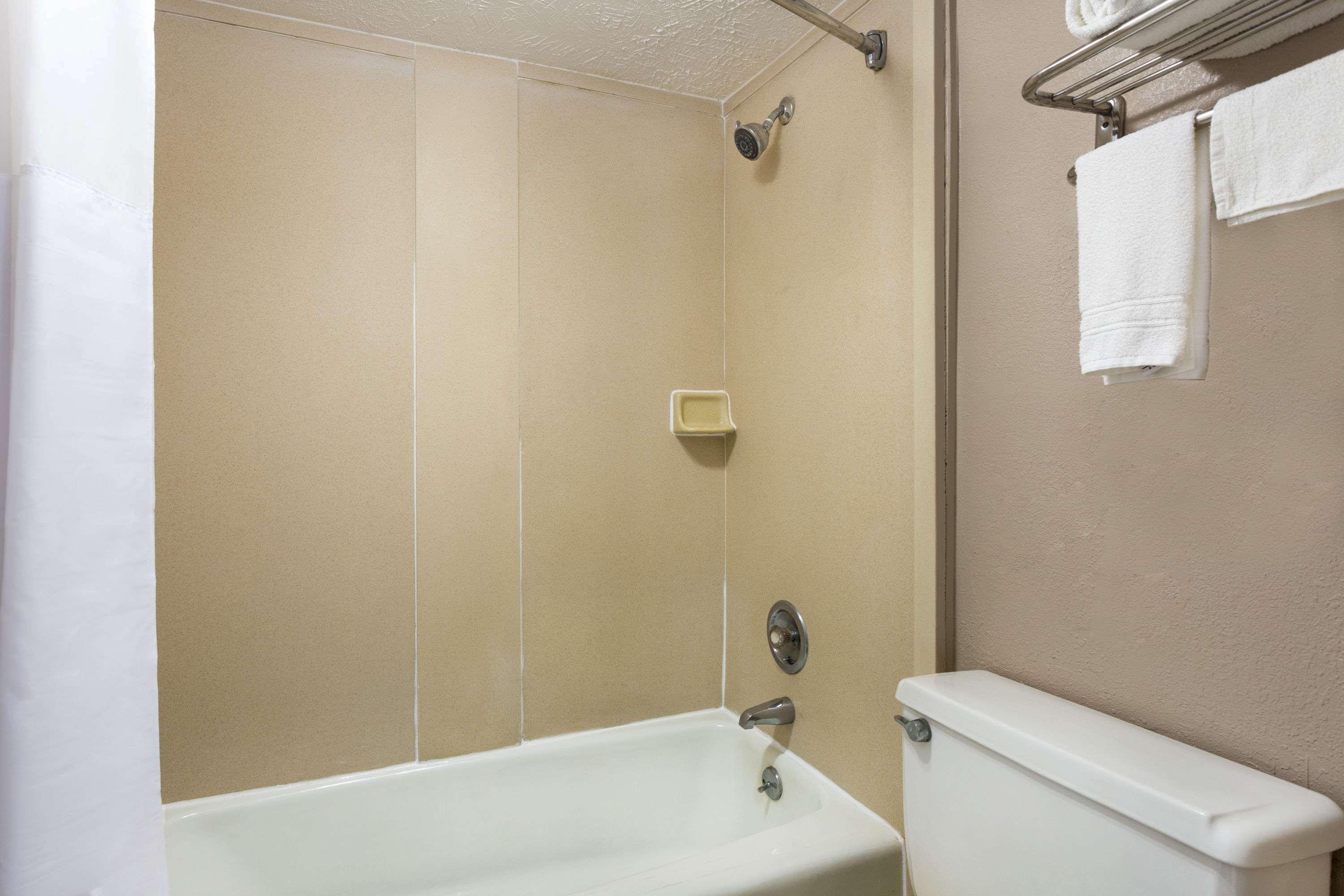 Motel Super 8 By Wyndham Locust Grove Extérieur photo